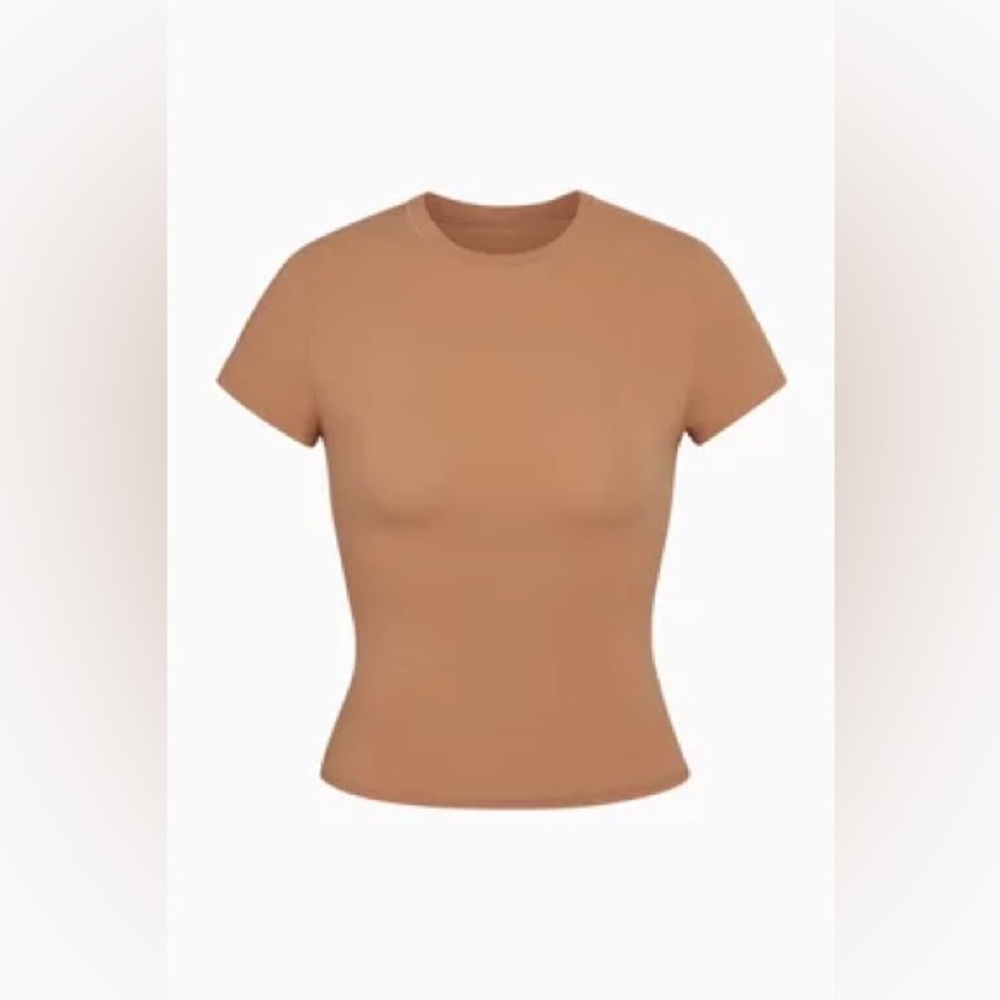 SKIMS FITS EVERYBODY T-SHIRT SIENNA XS